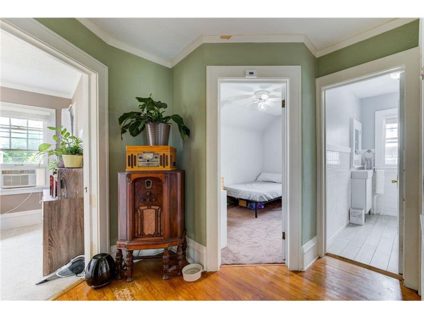 St. Paul House: 1609 Lafond Ave