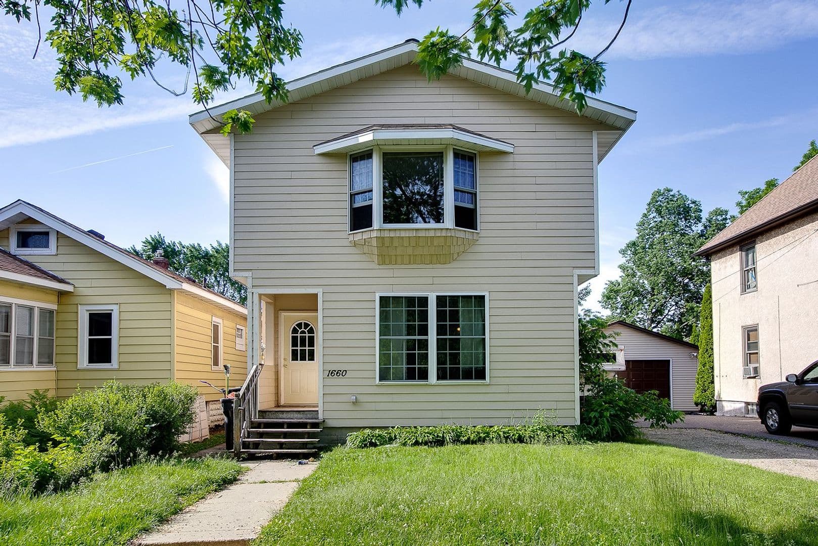 St. Paul House: 1660 Hewitt Ave