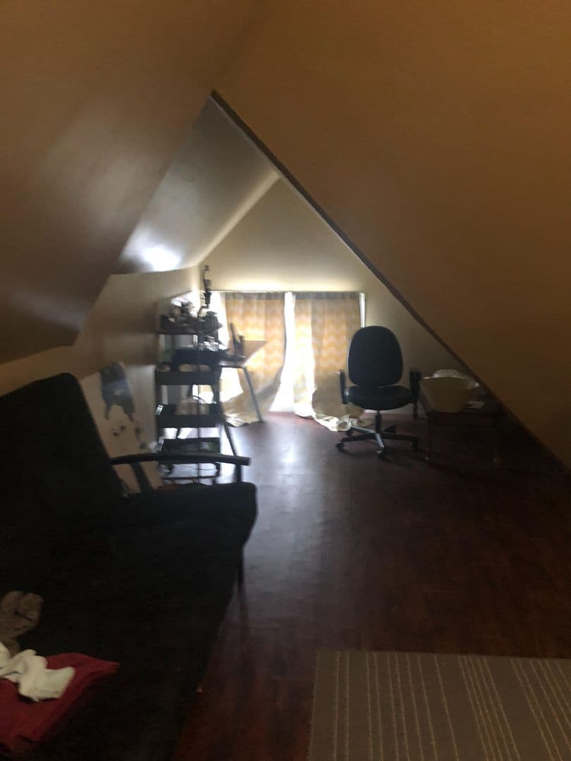 St. Paul Apartment: 225 Wilder St N