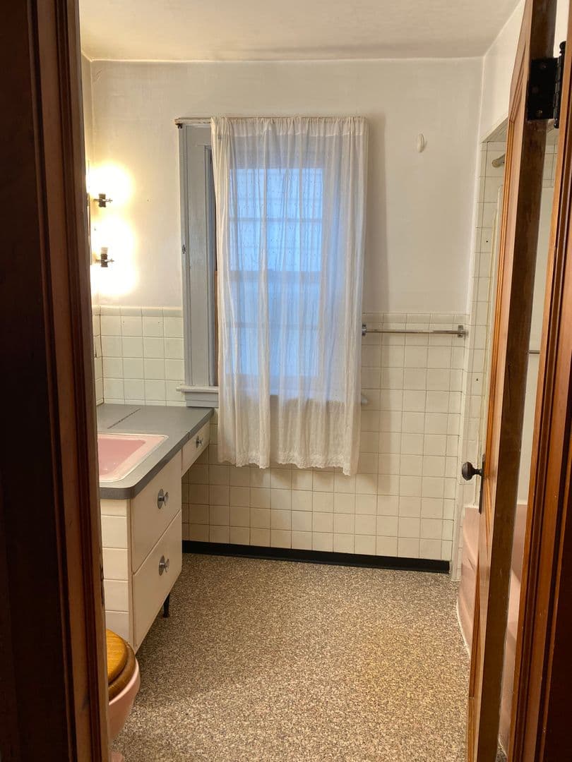 Minneapolis House: 1108 23rd Ave SE