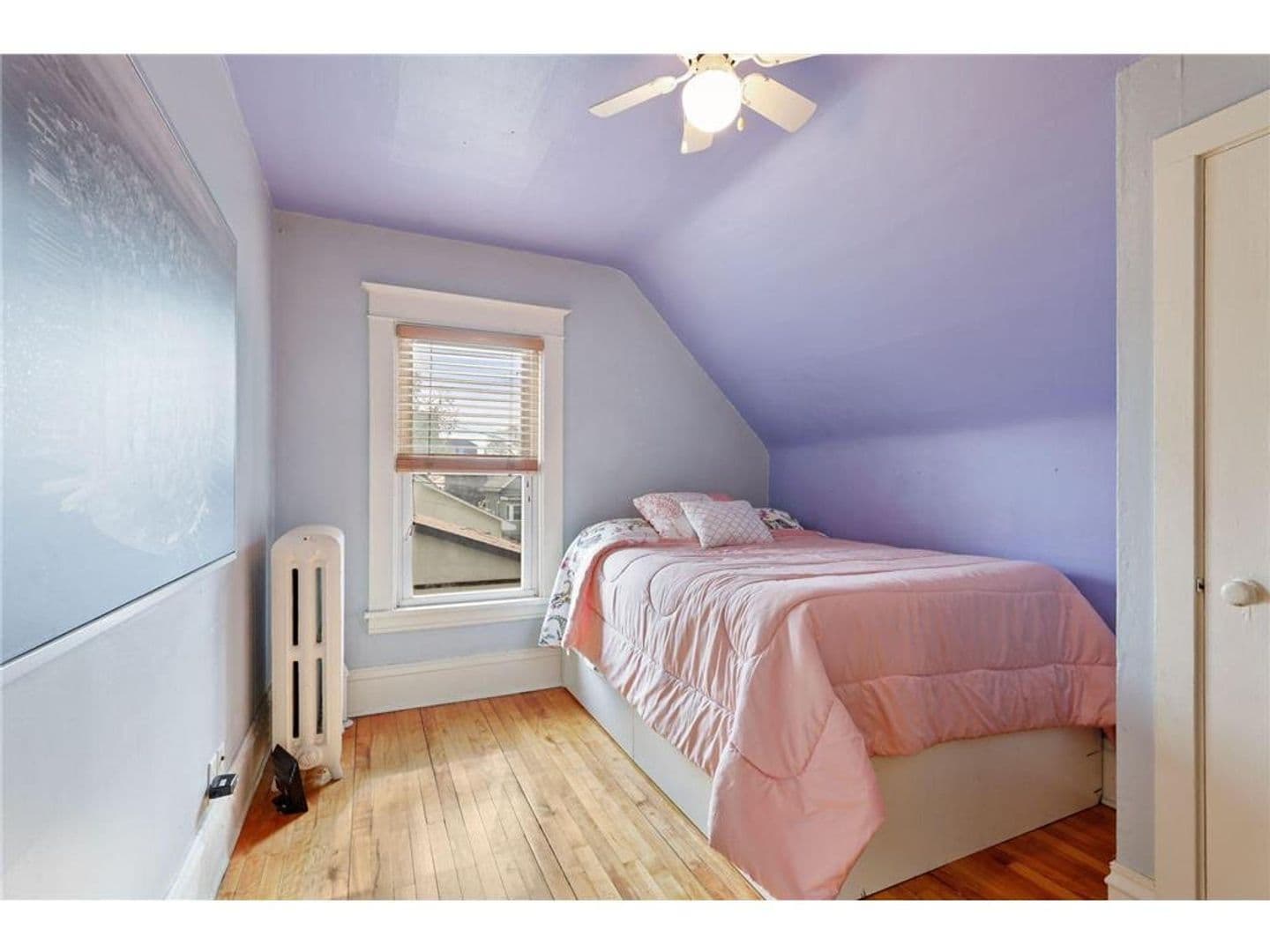 St. Paul House: 406 Fry St