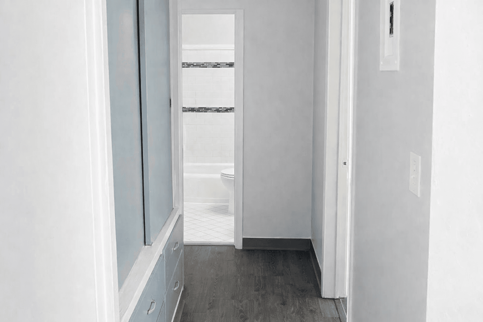Minneapolis Apartment: 810 8th St SE