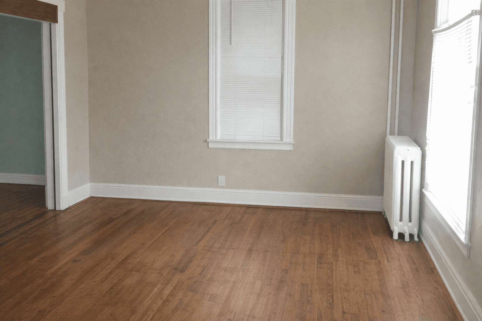 Minneapolis Apartment: 1203 8th St SE