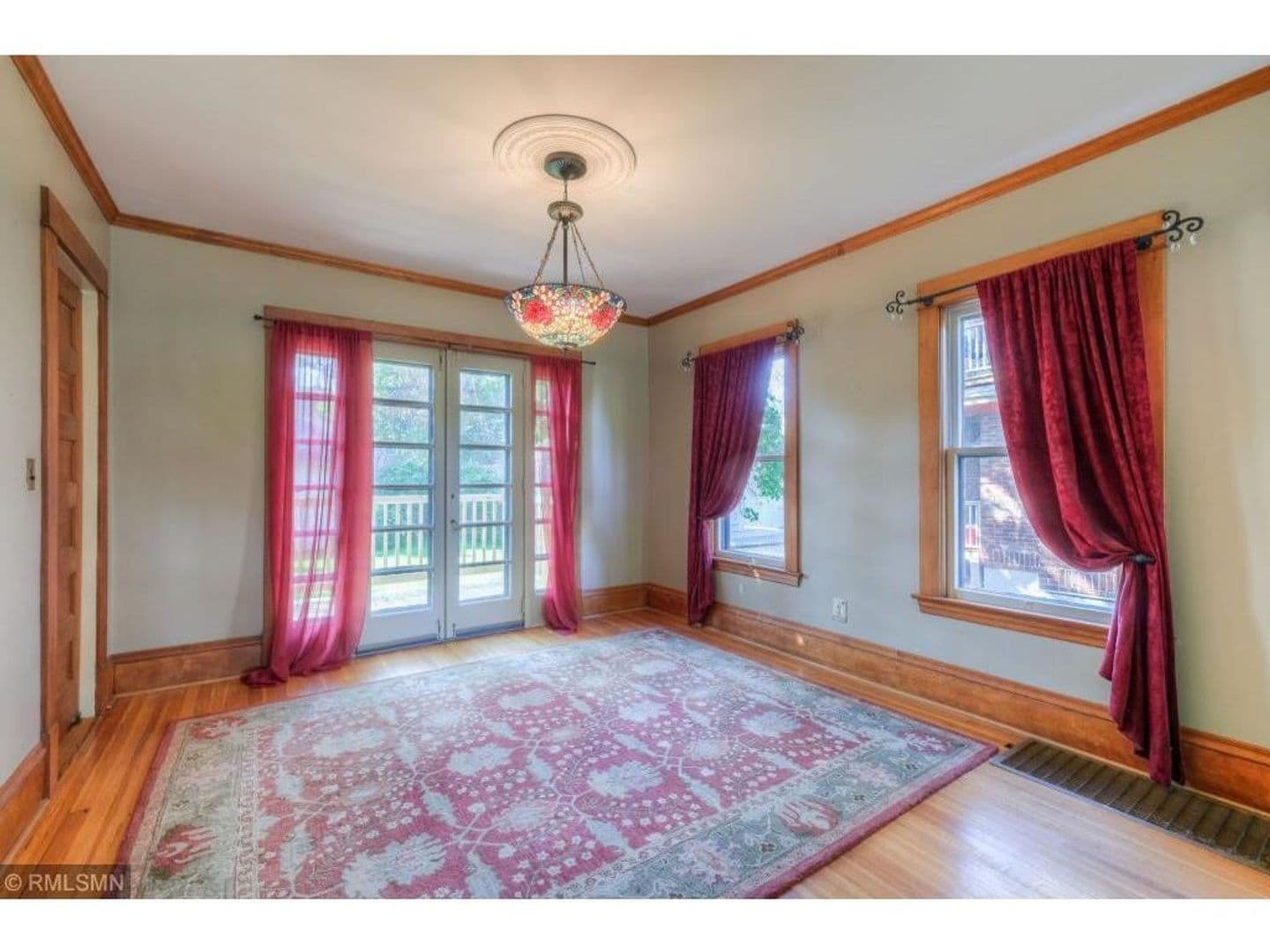 St Paul House: 1654 Van Buren Ave