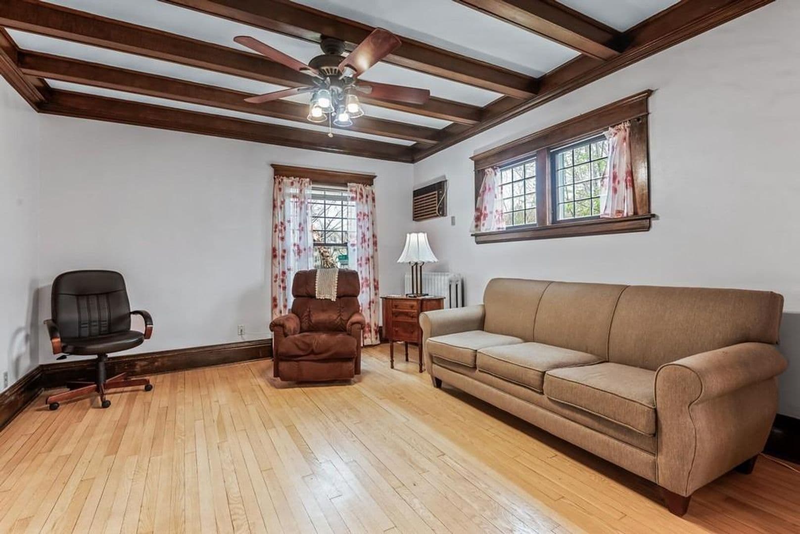 St. Paul House: 425 Wheeler St N