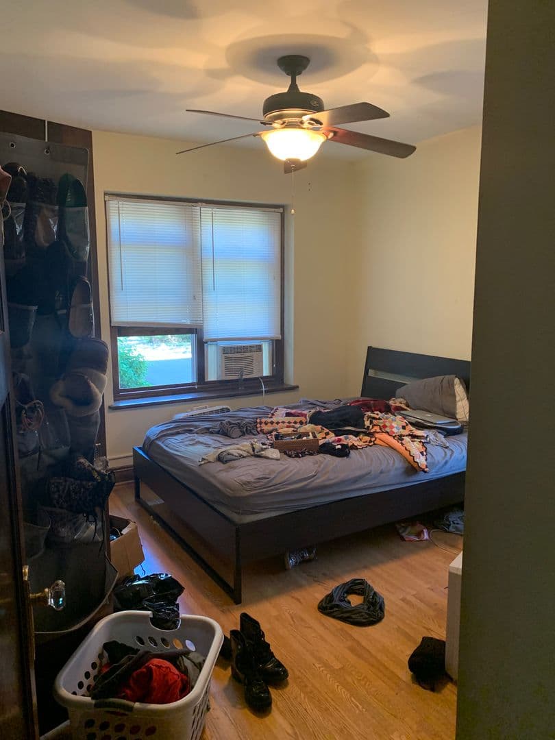 Minneapolis Apartment: 813 University Ave SE