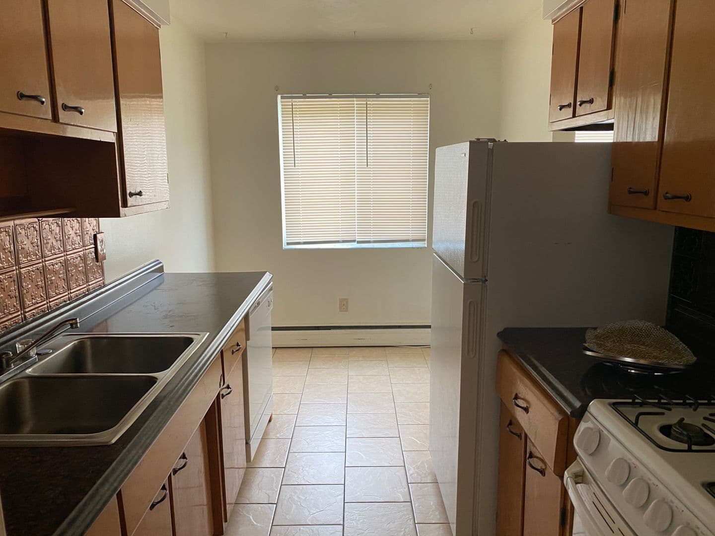 Minneapolis Apartment: 1823 Ulysses St NE