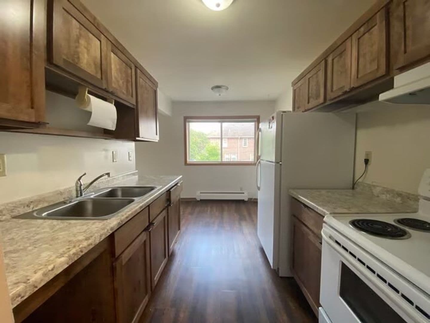 Minneapolis Apartment: 1117 7th St SE