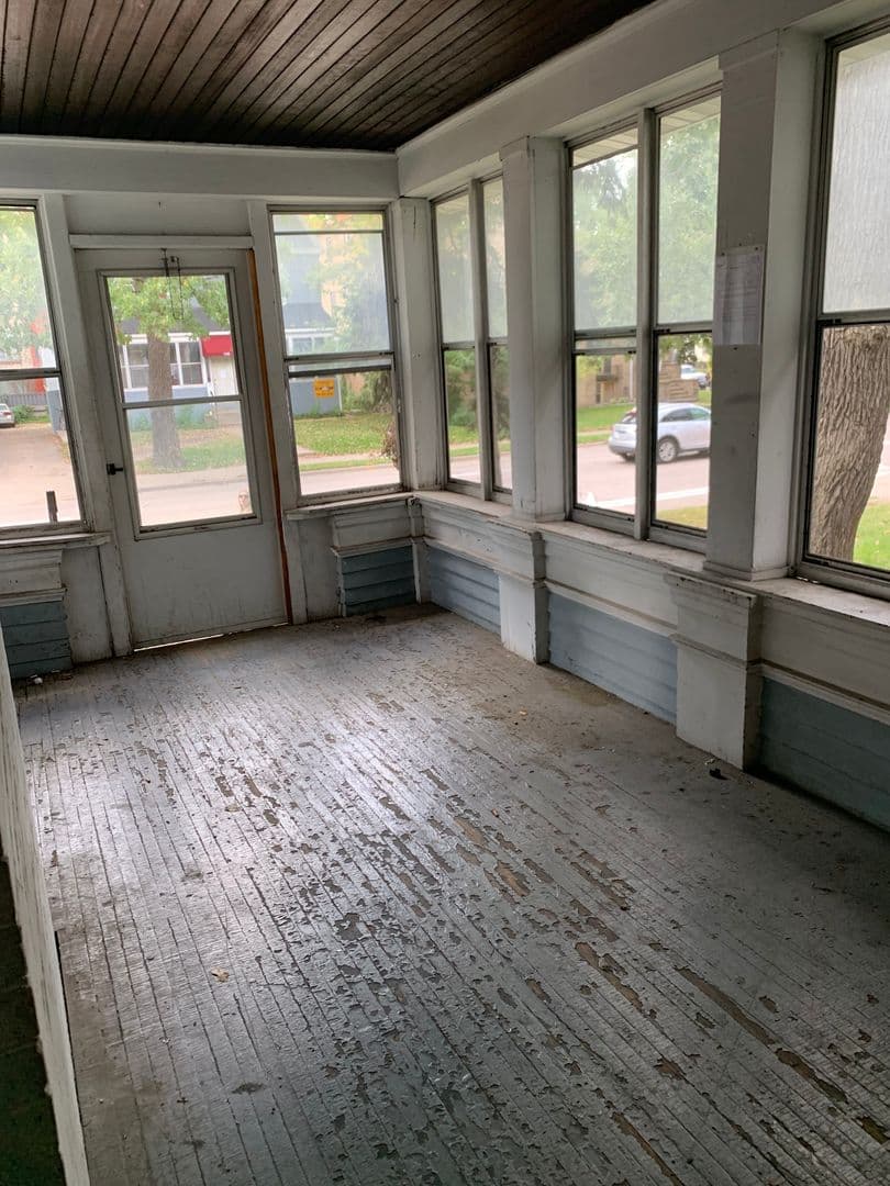 Minneapolis Apartment: 1111 4th St SE
