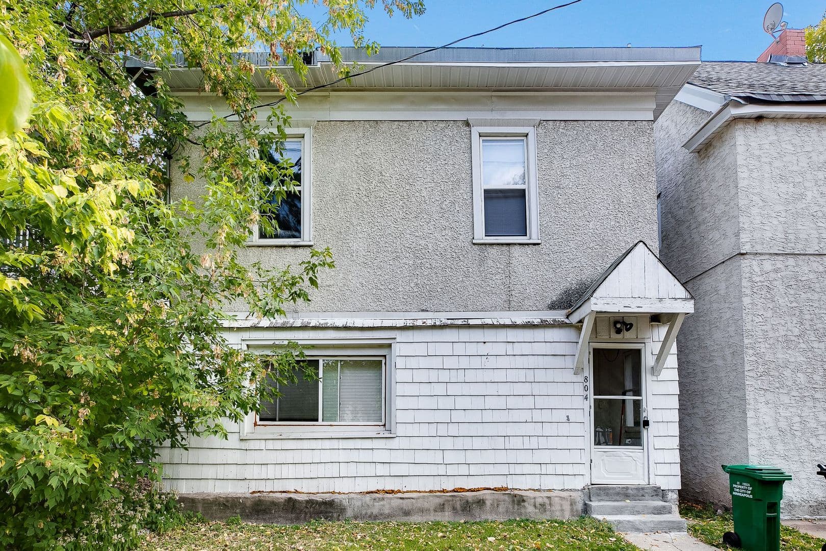 Minneapolis Apartment: 804 12th Ave SE