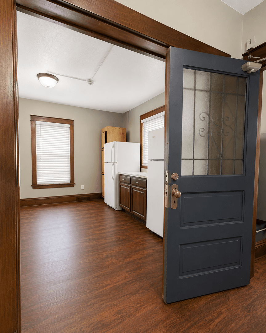 Minneapolis Apartment: 1231 8th St SE