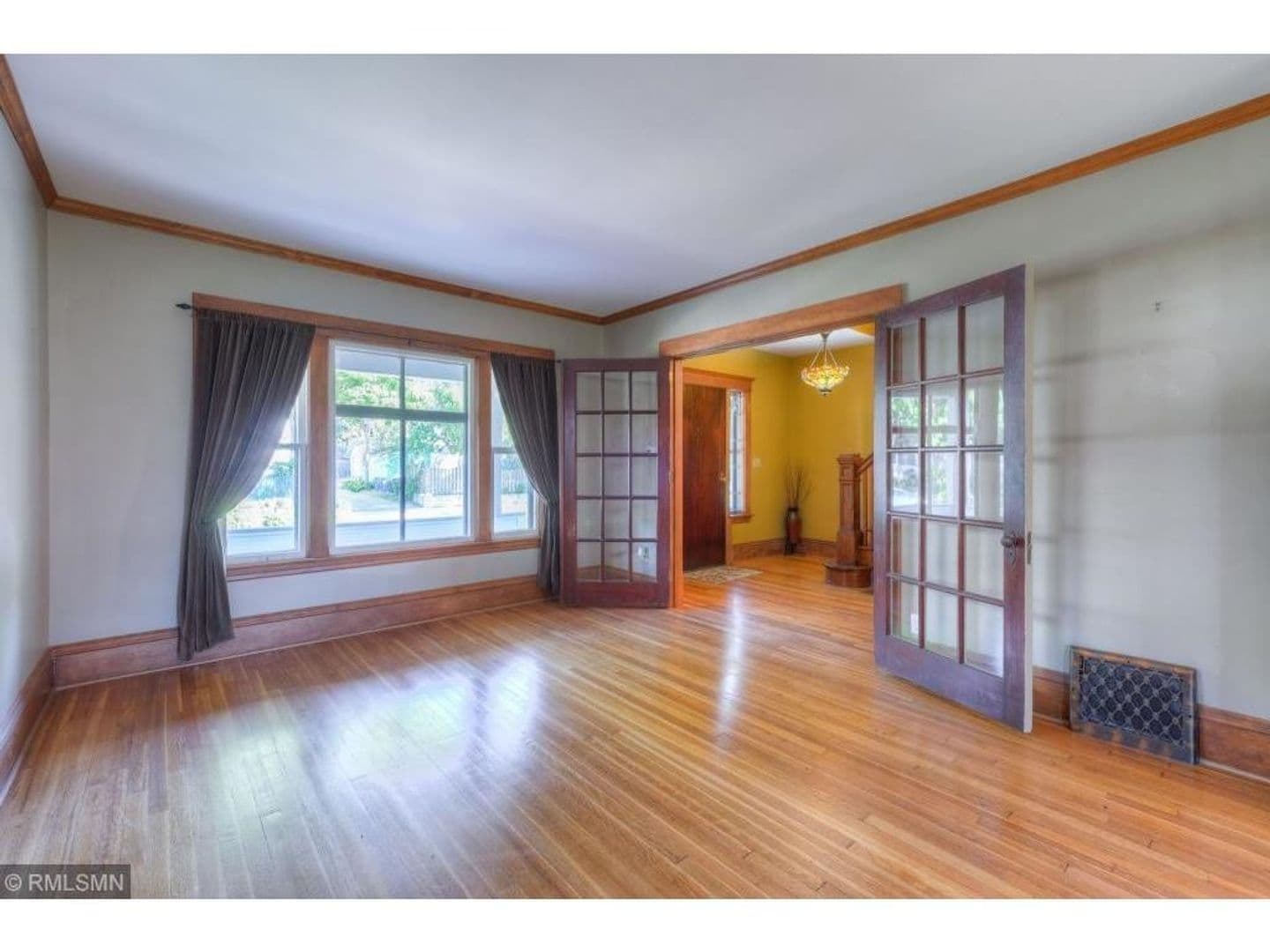 St Paul House: 1654 Van Buren Ave