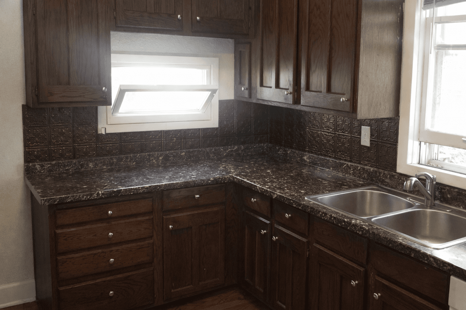 Minneapolis Apartment: 1203 8th St SE