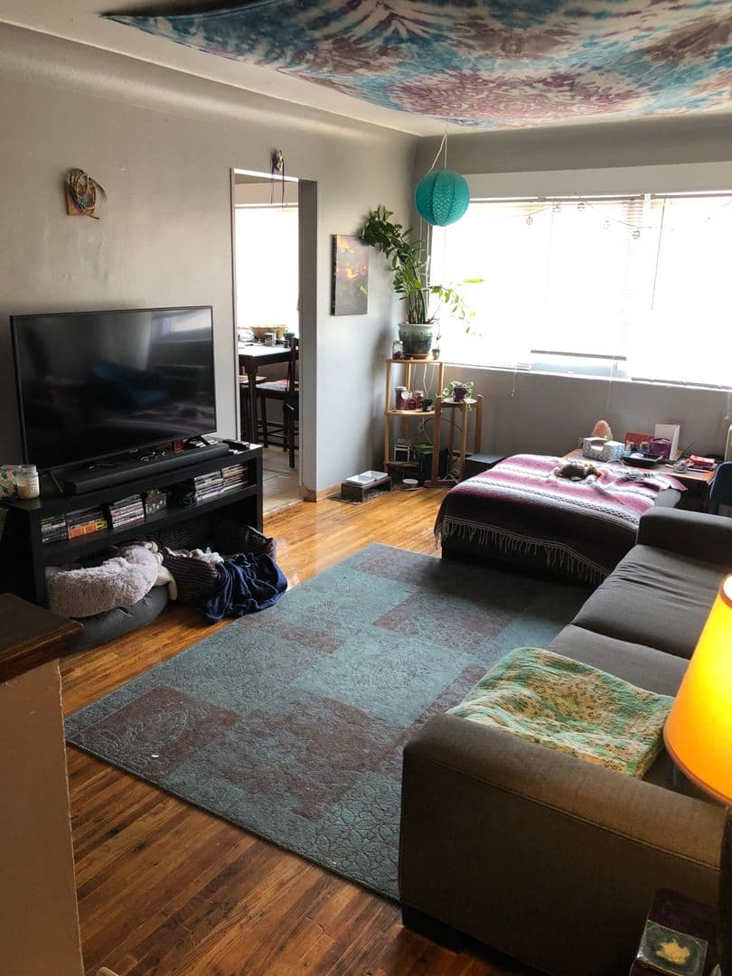 Minneapolis Apartment: 1823 Ulysses St NE