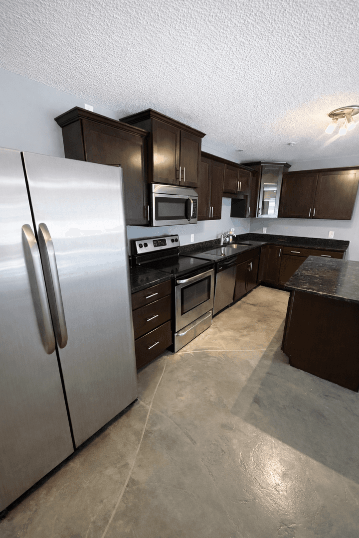 Minneapolis Apartment: 633 Ontario St SE