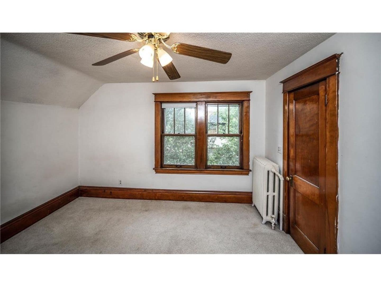 St. Paul House: 216 Cretin Ave N