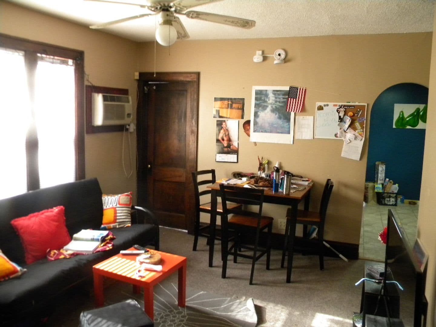 Minneapolis Apartment: 1095 15th Ave SE