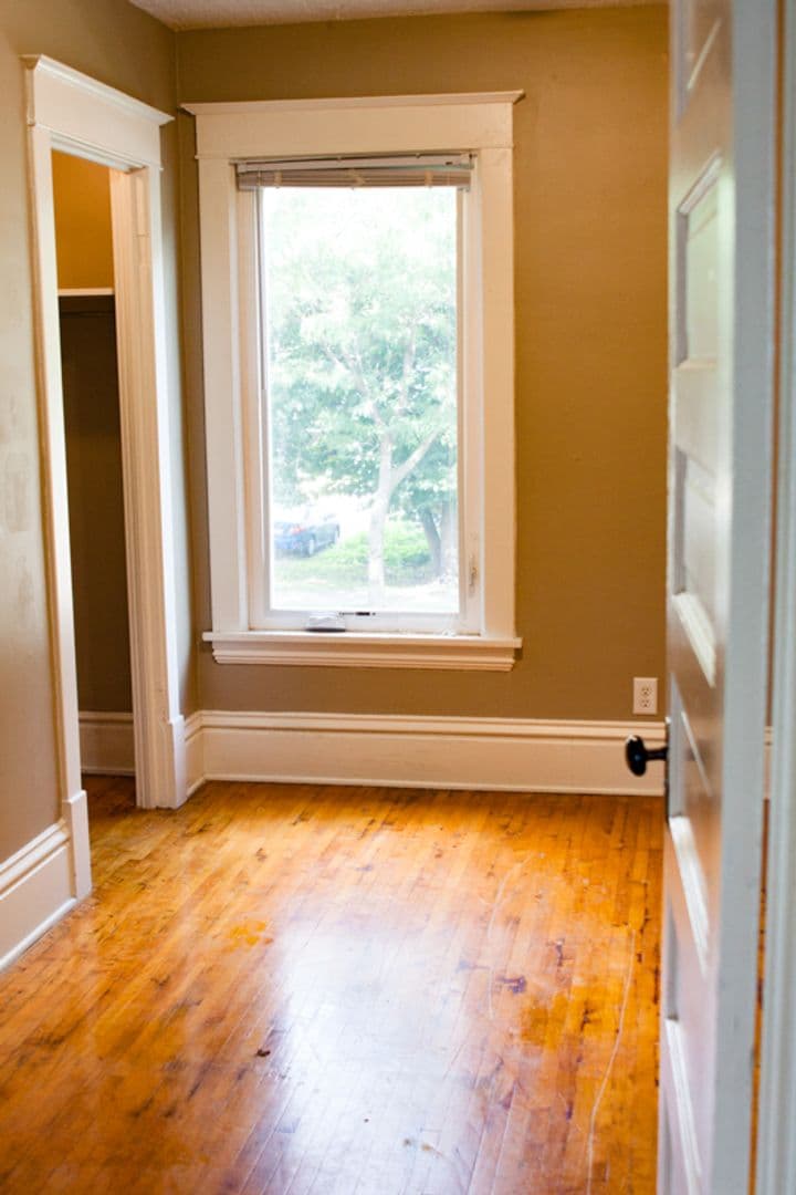 Minneapolis House: 1145 14th Ave SE