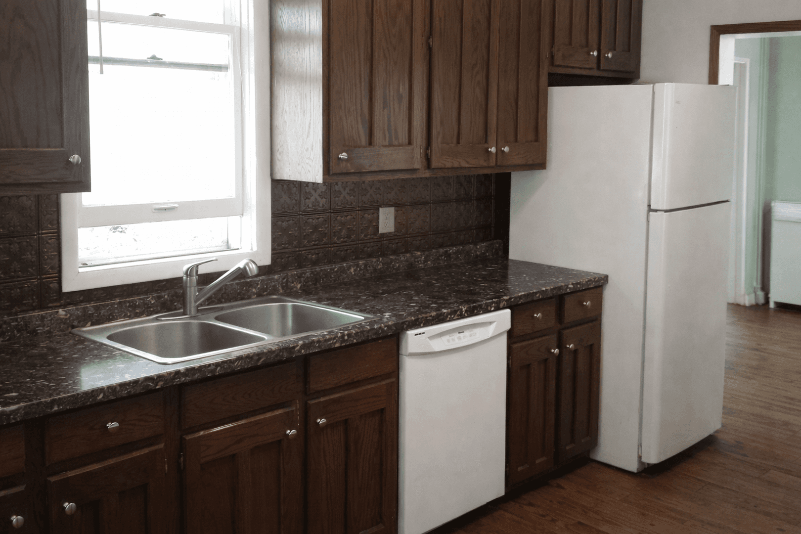 Minneapolis Apartment: 1203 8th St SE