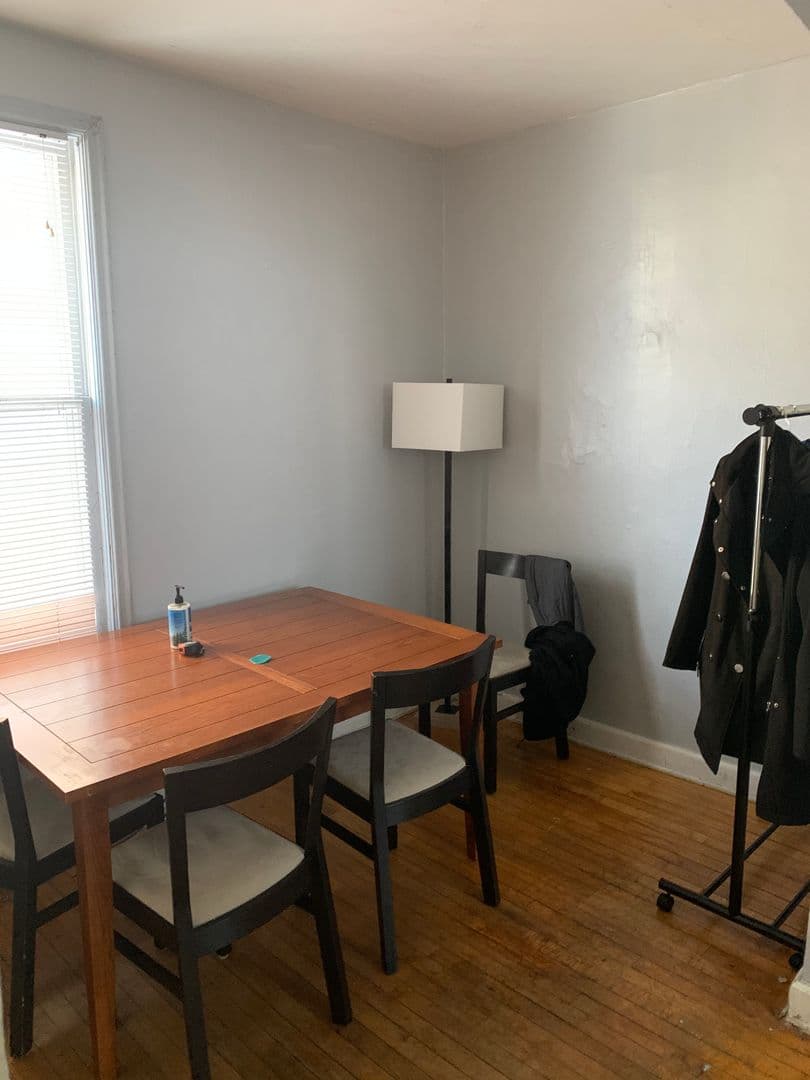 Minneapolis House: 644 Ontario St SE