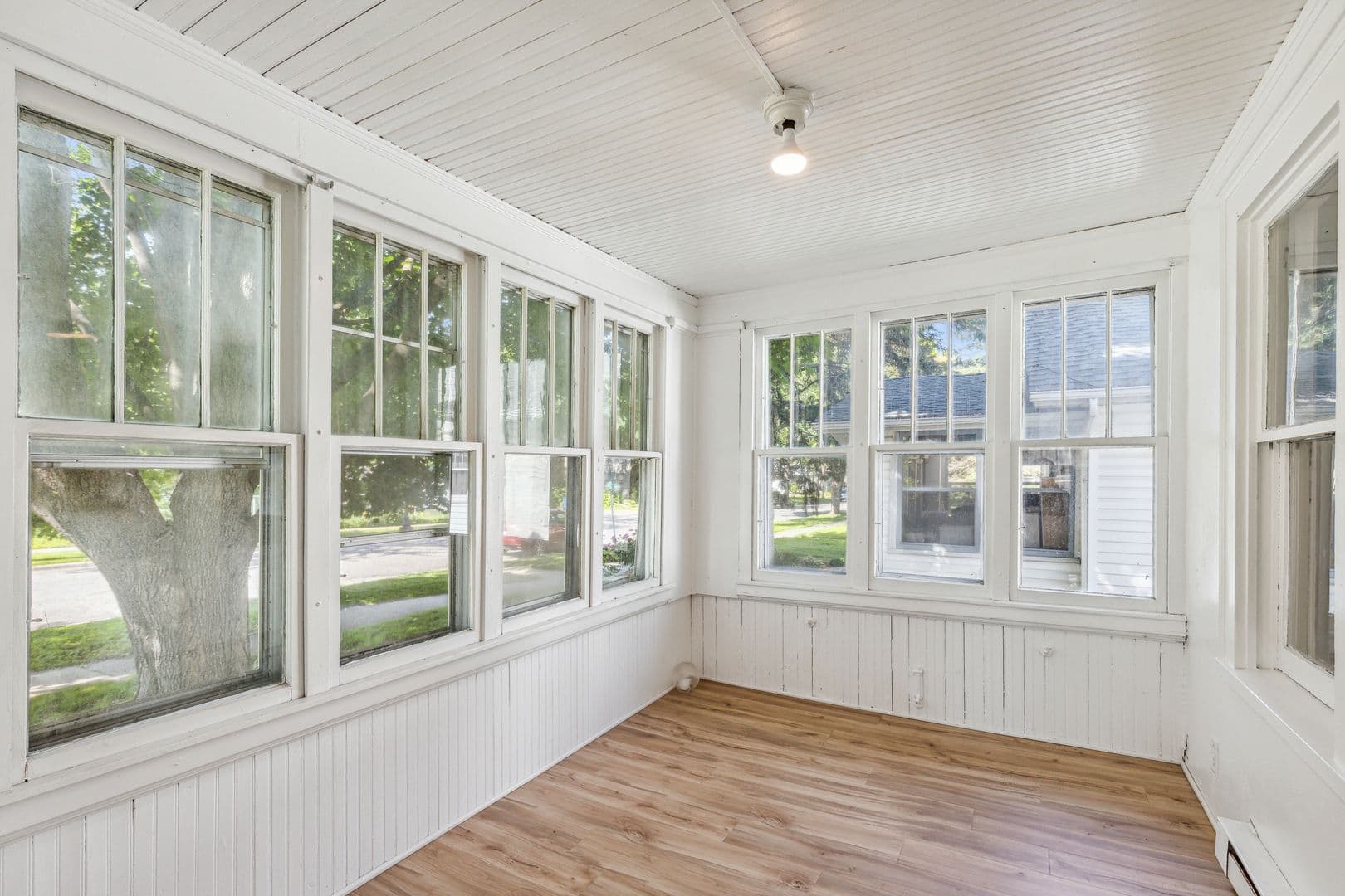 St. Paul House: 1583 Jefferson Ave