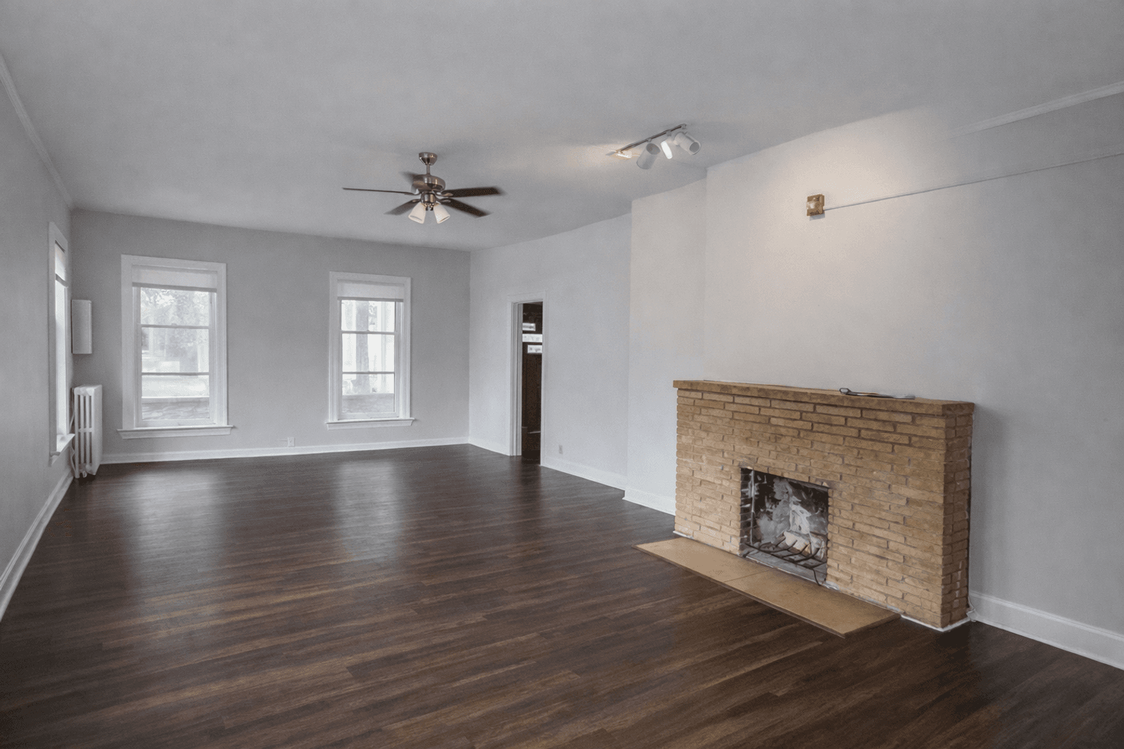 Minneapolis Apartment: 1100 5th Street SE