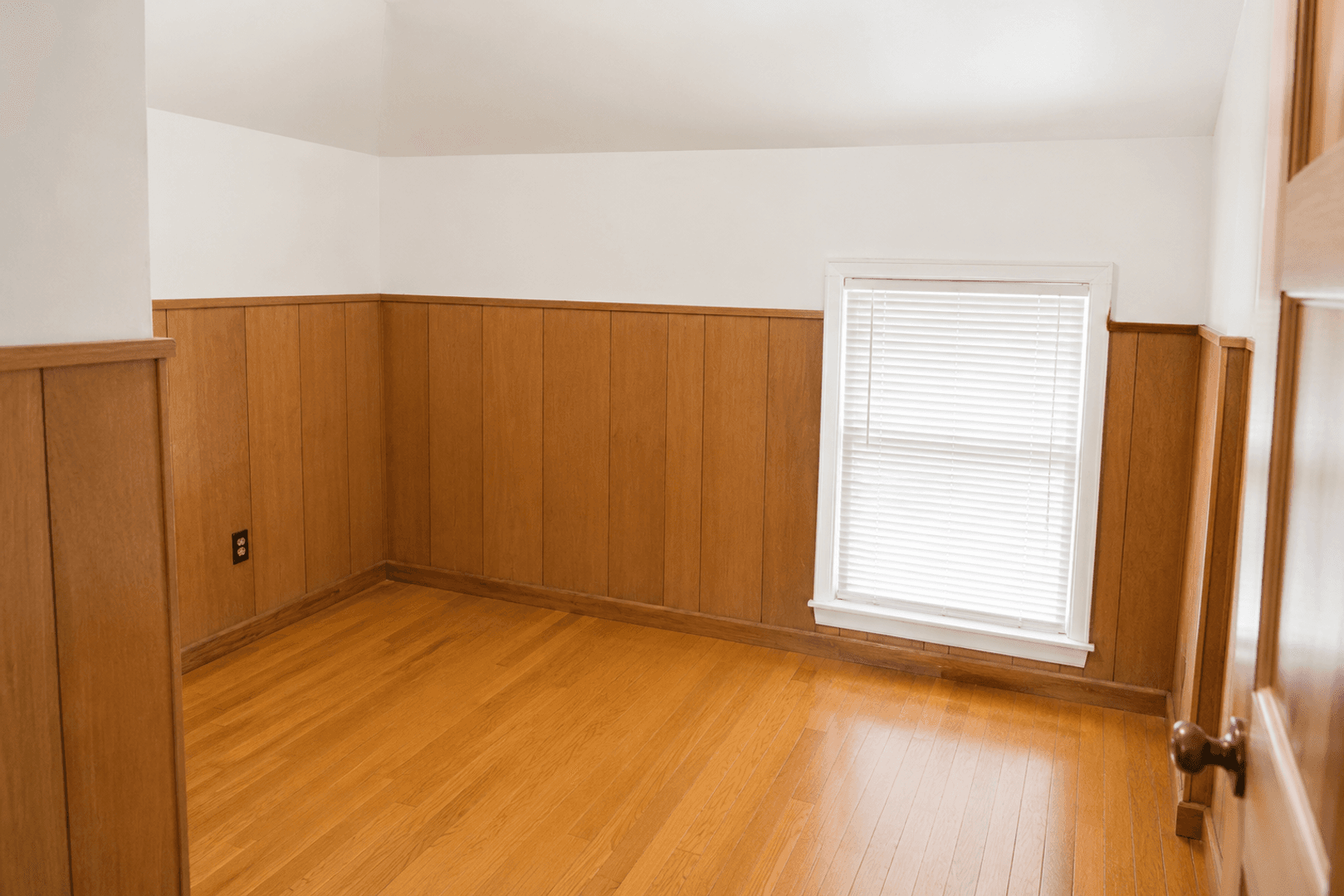 Minneapolis Apartment: 608 8th St SE