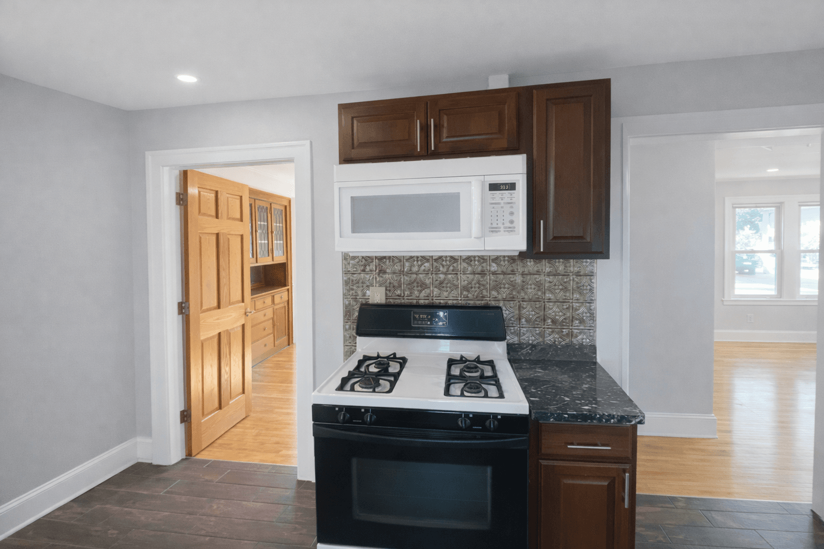 Minneapolis House: 809 13th Ave SE