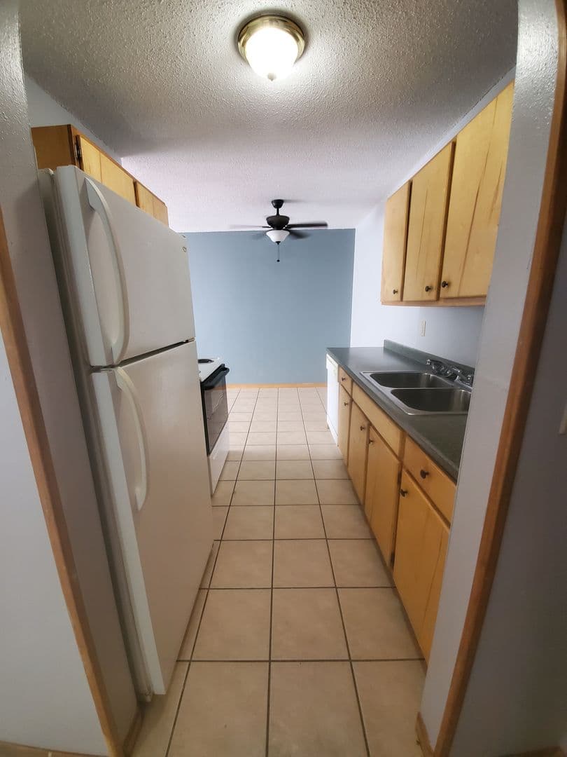 Minneapolis Apartment: 414 7th Ave SE