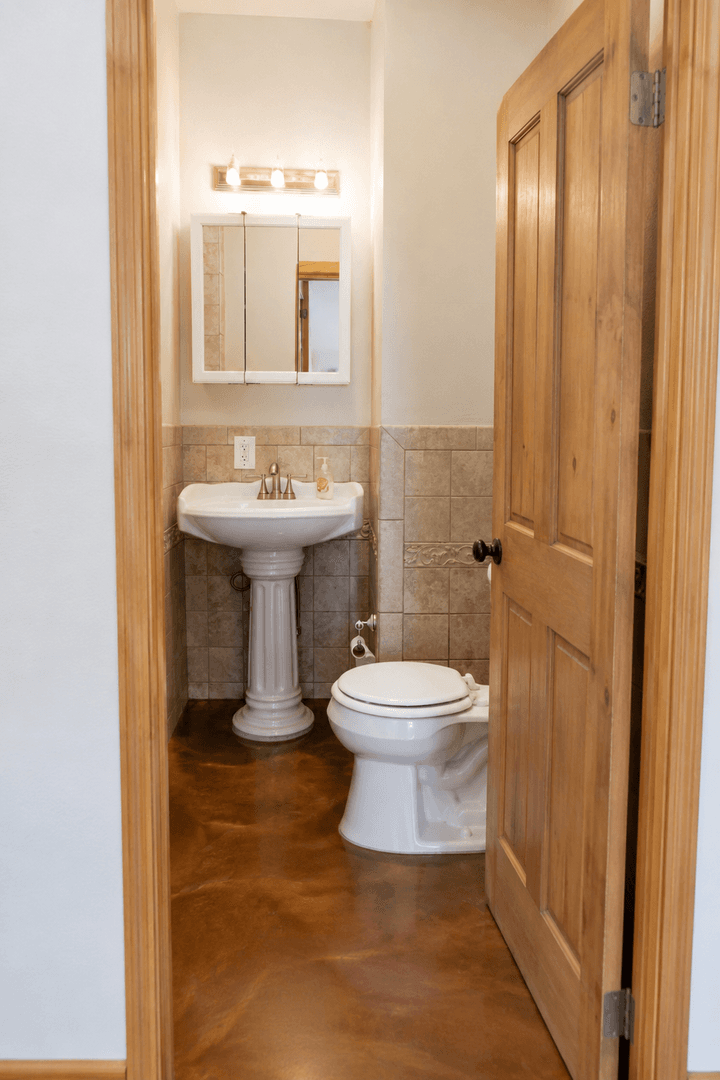 Minneapolis Apartment: 608 8th St SE