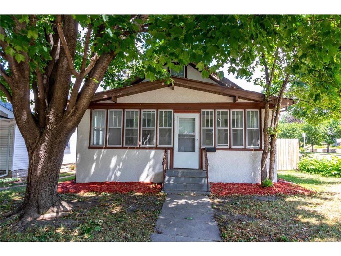 St. Paul House: 1583 Jefferson Ave