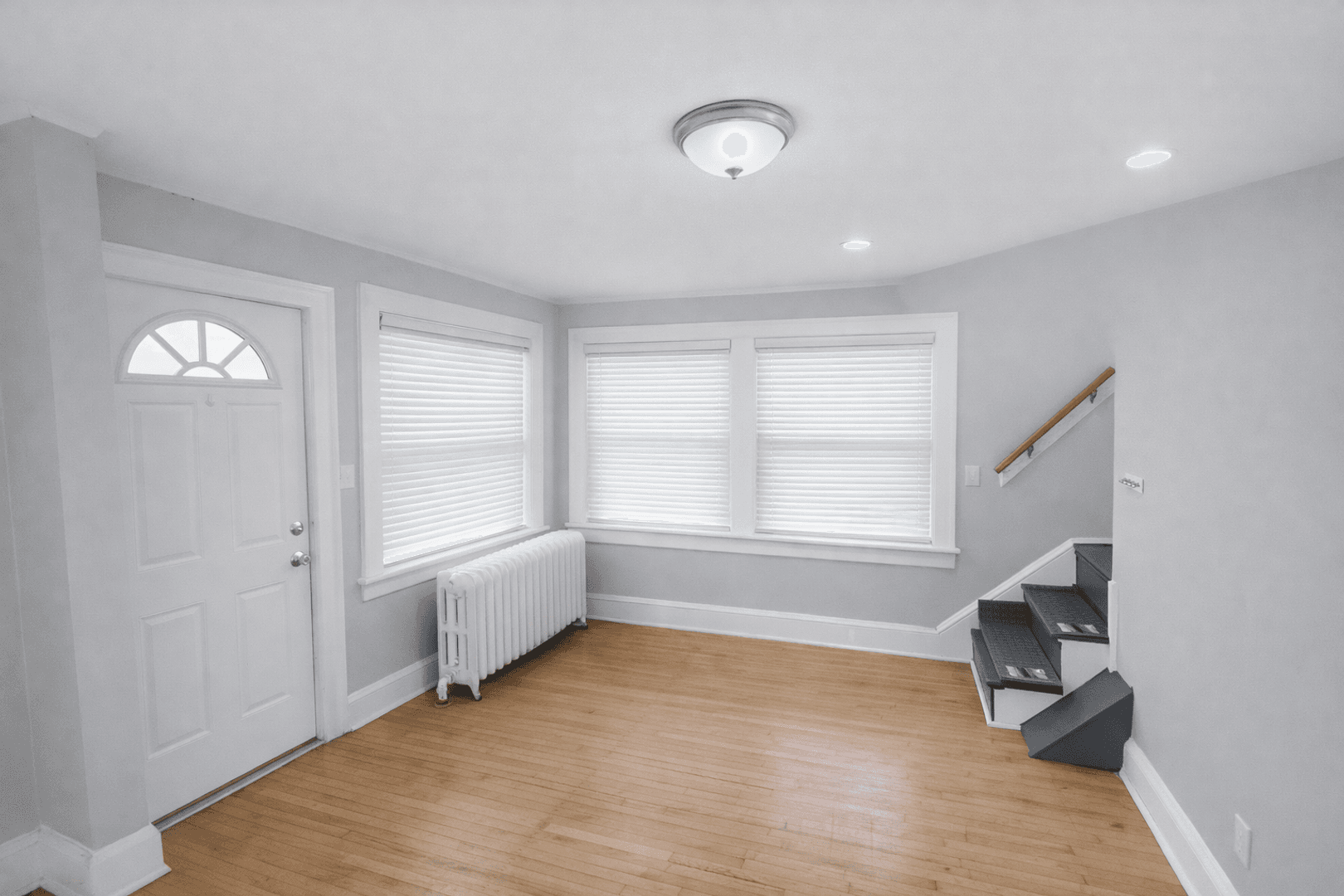 Minneapolis House: 809 13th Ave SE