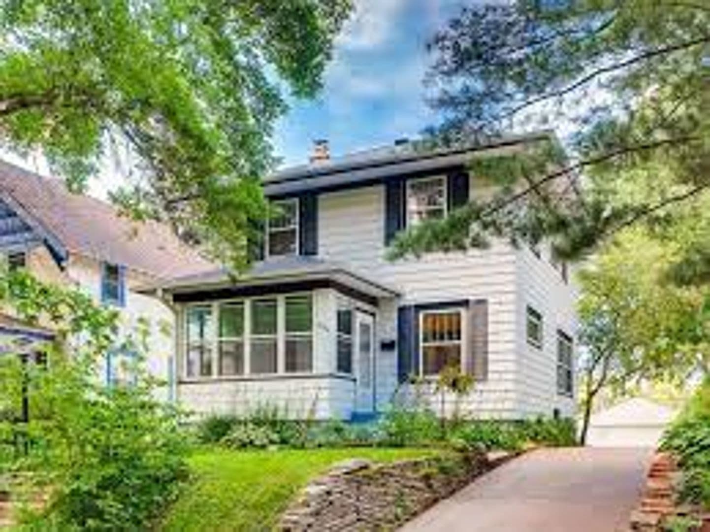 St. Paul House: 1747 Englewood Ave
