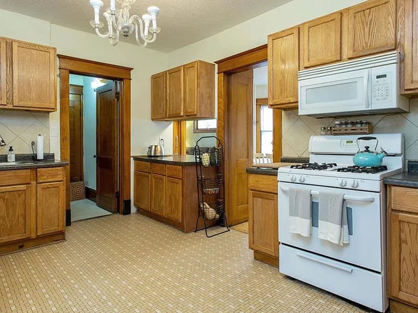 St. Paul House: 1563 Lafond Ave