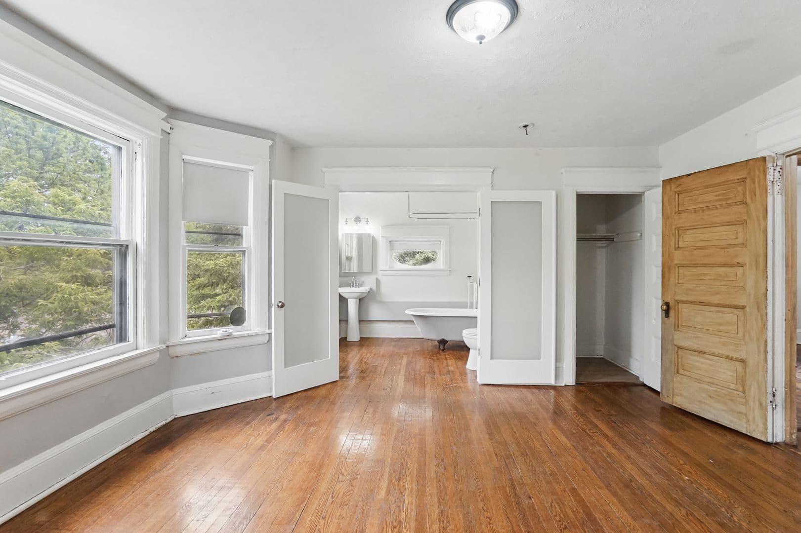 St. Paul House: 1866 Marshall Avenue