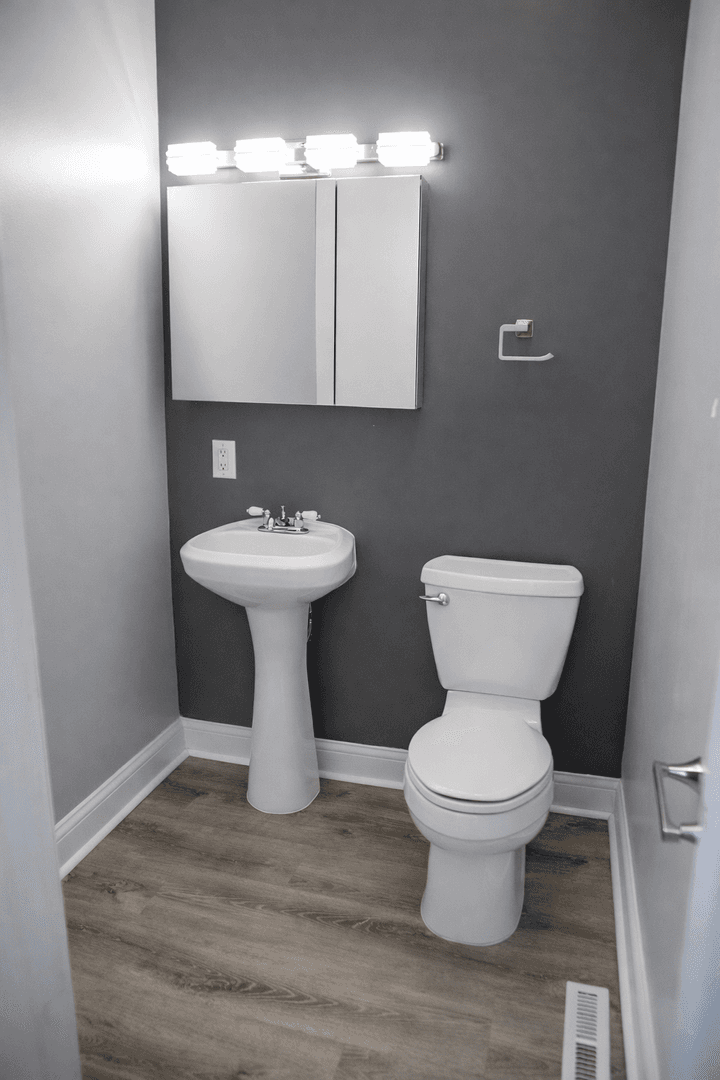 Minneapolis House: 1146 14th Ave SE