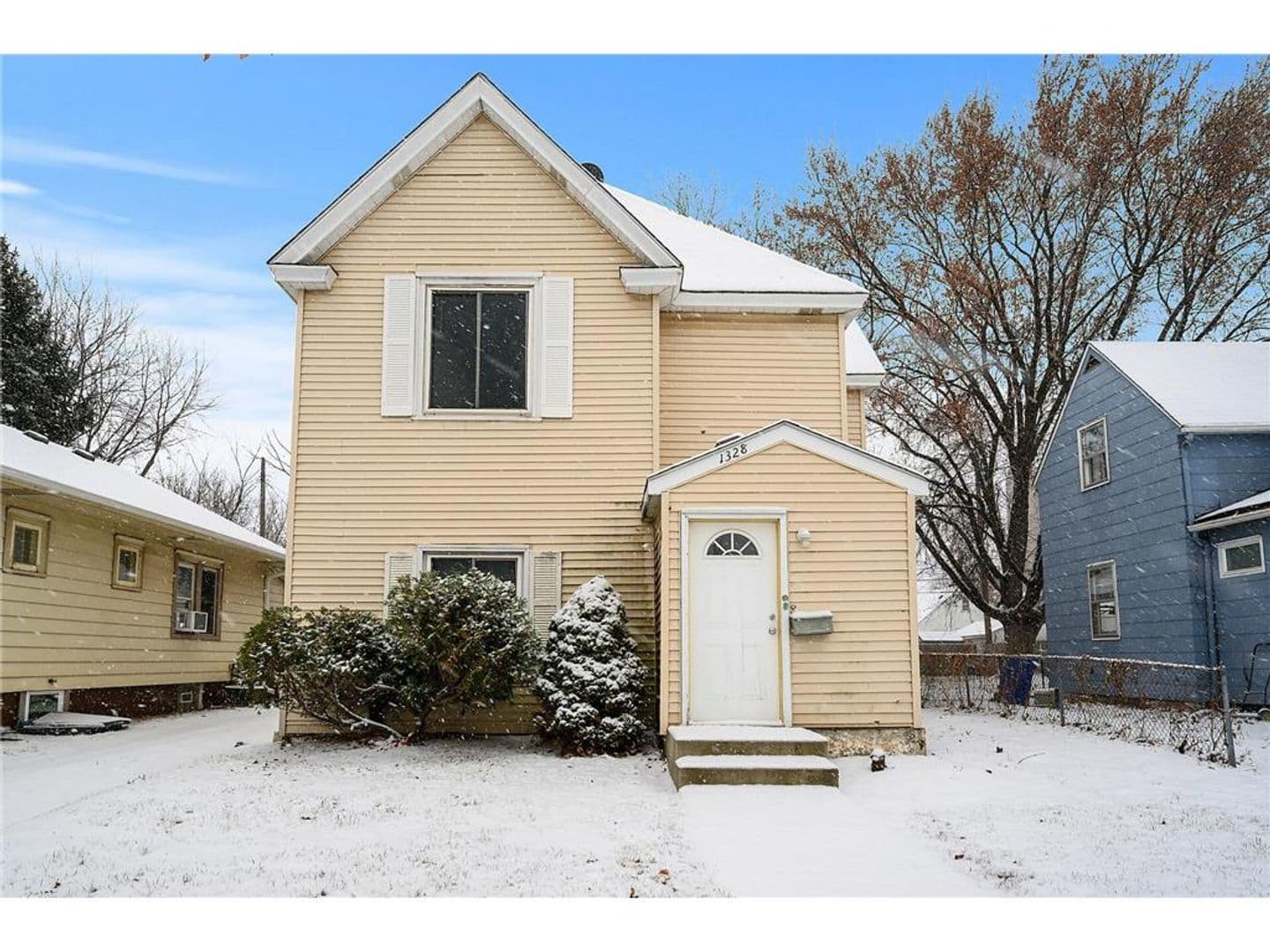 St. Paul House: 1328 Hewitt Ave