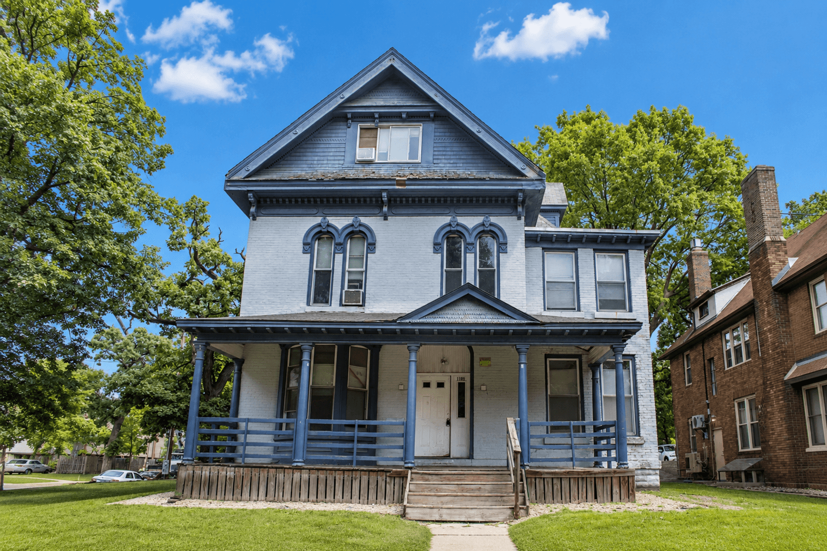 Minneapolis Apartment: 1103 5th St SE