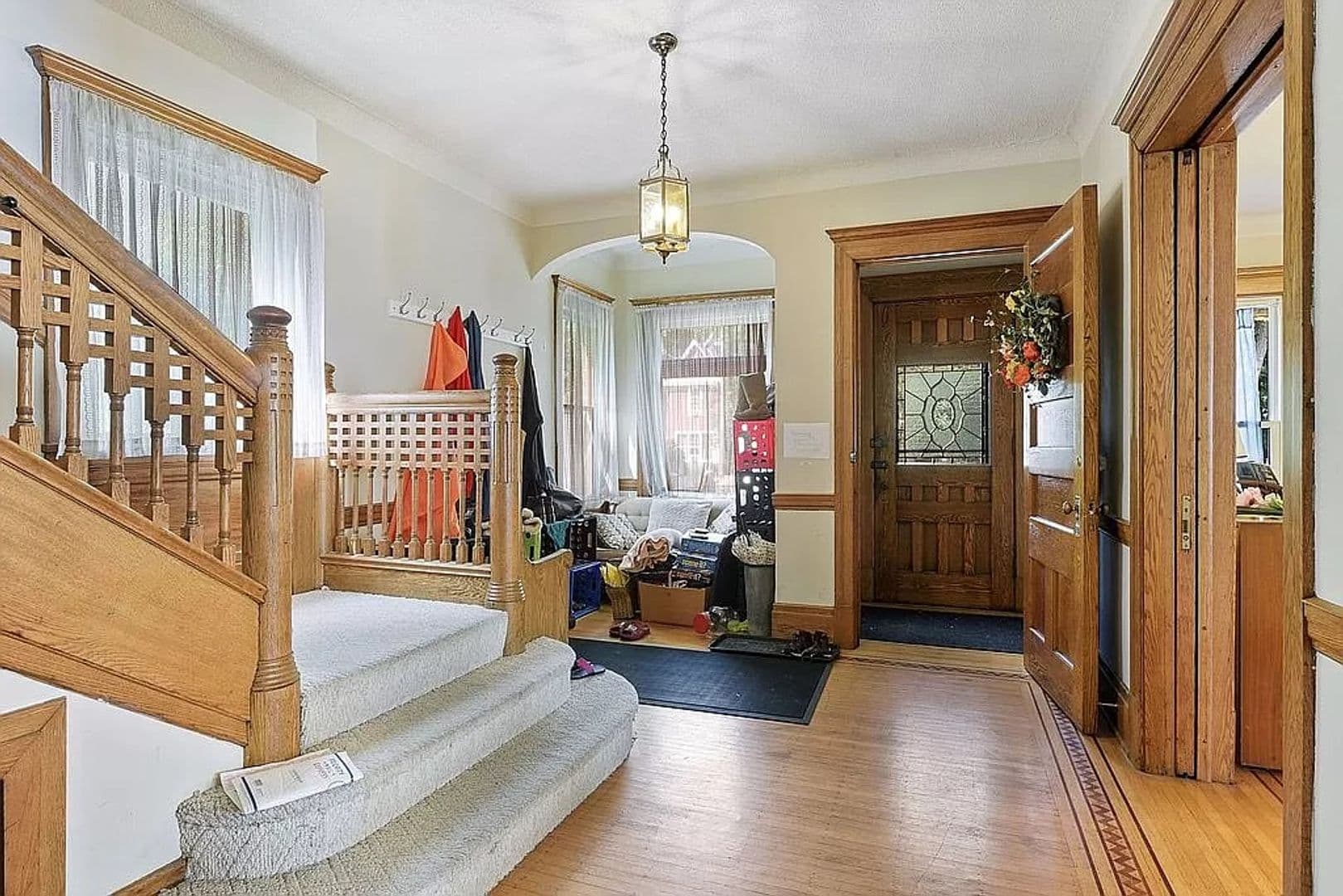 Minneapolis House: 818 7th St SE