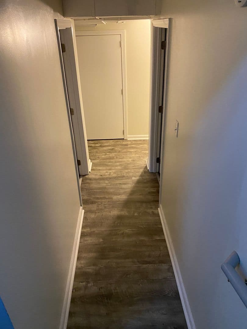 Minneapolis Apartment: 1212 Como Ave SE