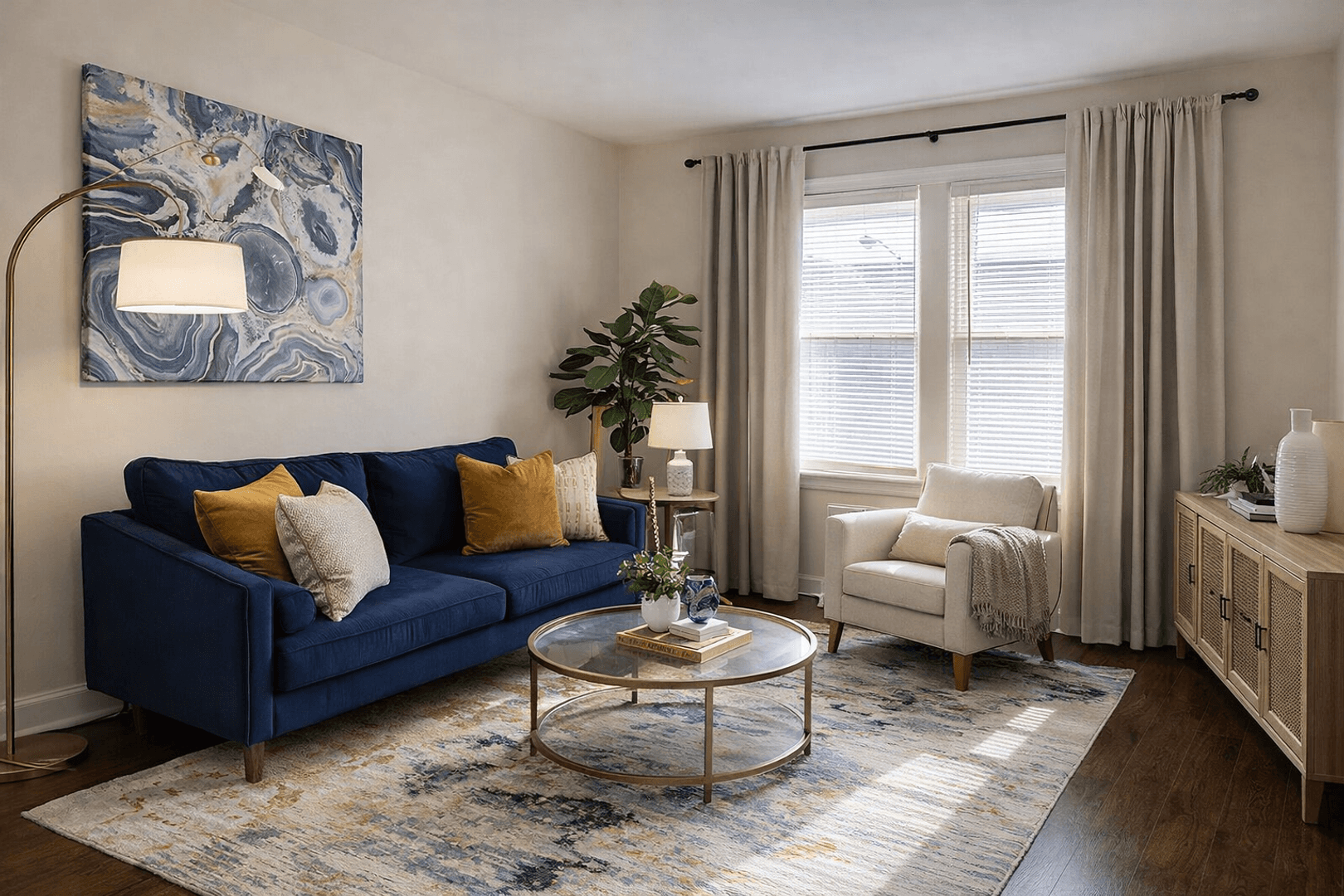 Minneapolis Apartment: 800 4th St SE