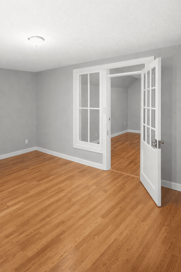 Minneapolis Apartment: 2616 Taylor St NE