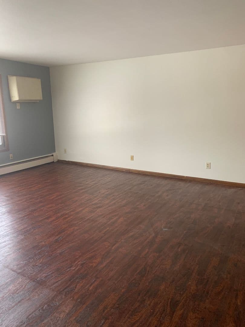 Minneapolis Apartment: 904-912 21st Ave S