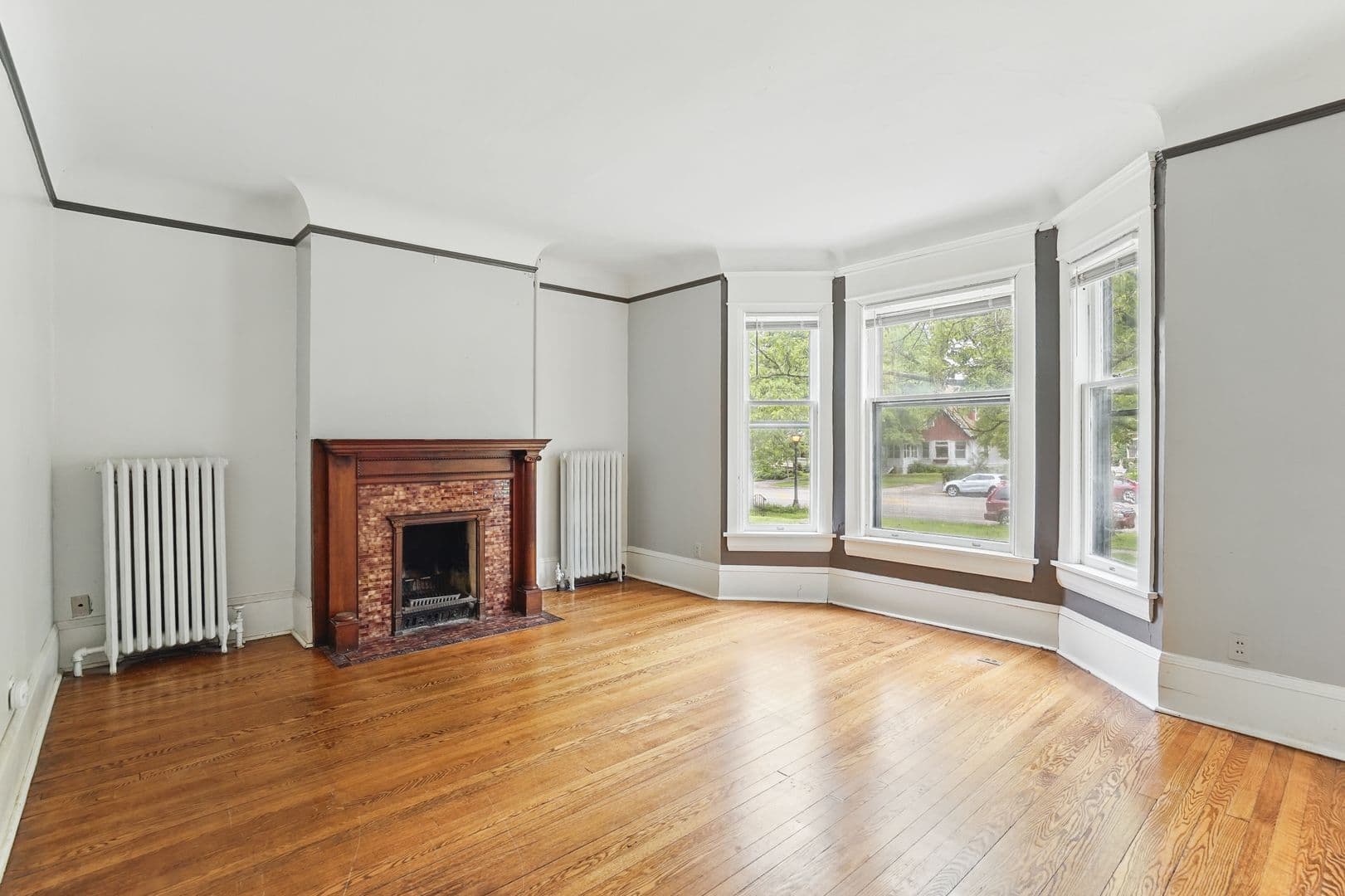 St. Paul House: 1866 Marshall Avenue