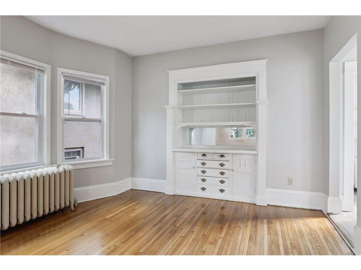 St. Paul House: 1642 Marshall Ave