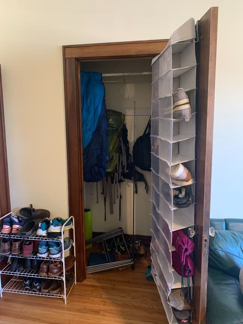 Minneapolis Apartment: 813 University Ave SE