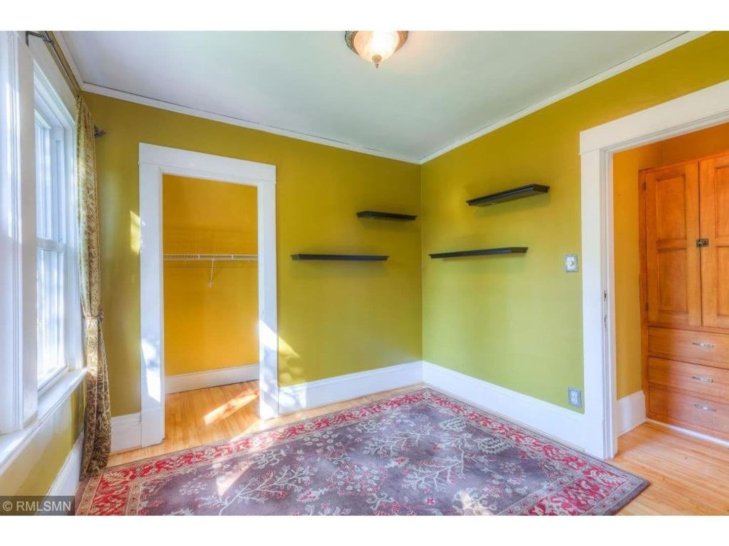 St Paul House: 1654 Van Buren Ave