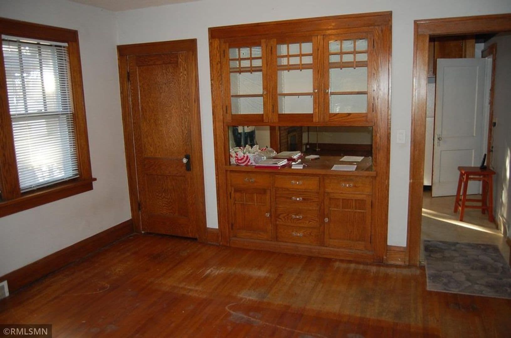 St. Paul House: 375 Snelling Ave S