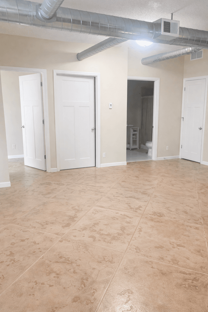Minneapolis Apartment: 633 Ontario St SE