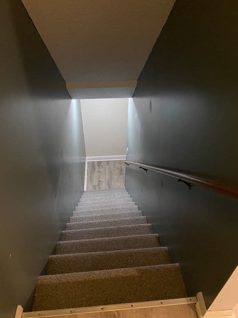 Minneapolis House: 425 8th Ave SE